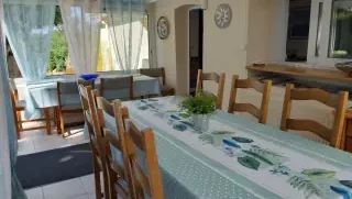 LM Conservatory LM Conservatory