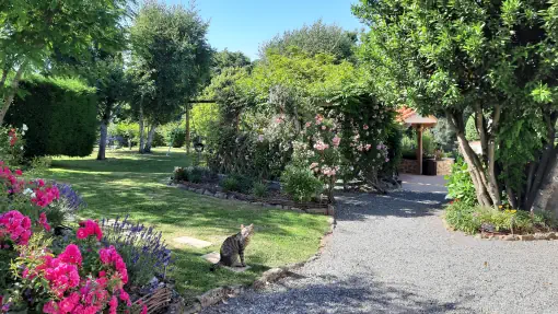 Image of the gardens at La Petite Guyonnière - Yoga retreats