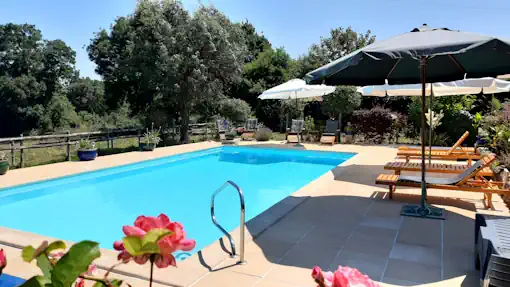 Image of pool and terrace at La Petite Guyonnière - contact-us